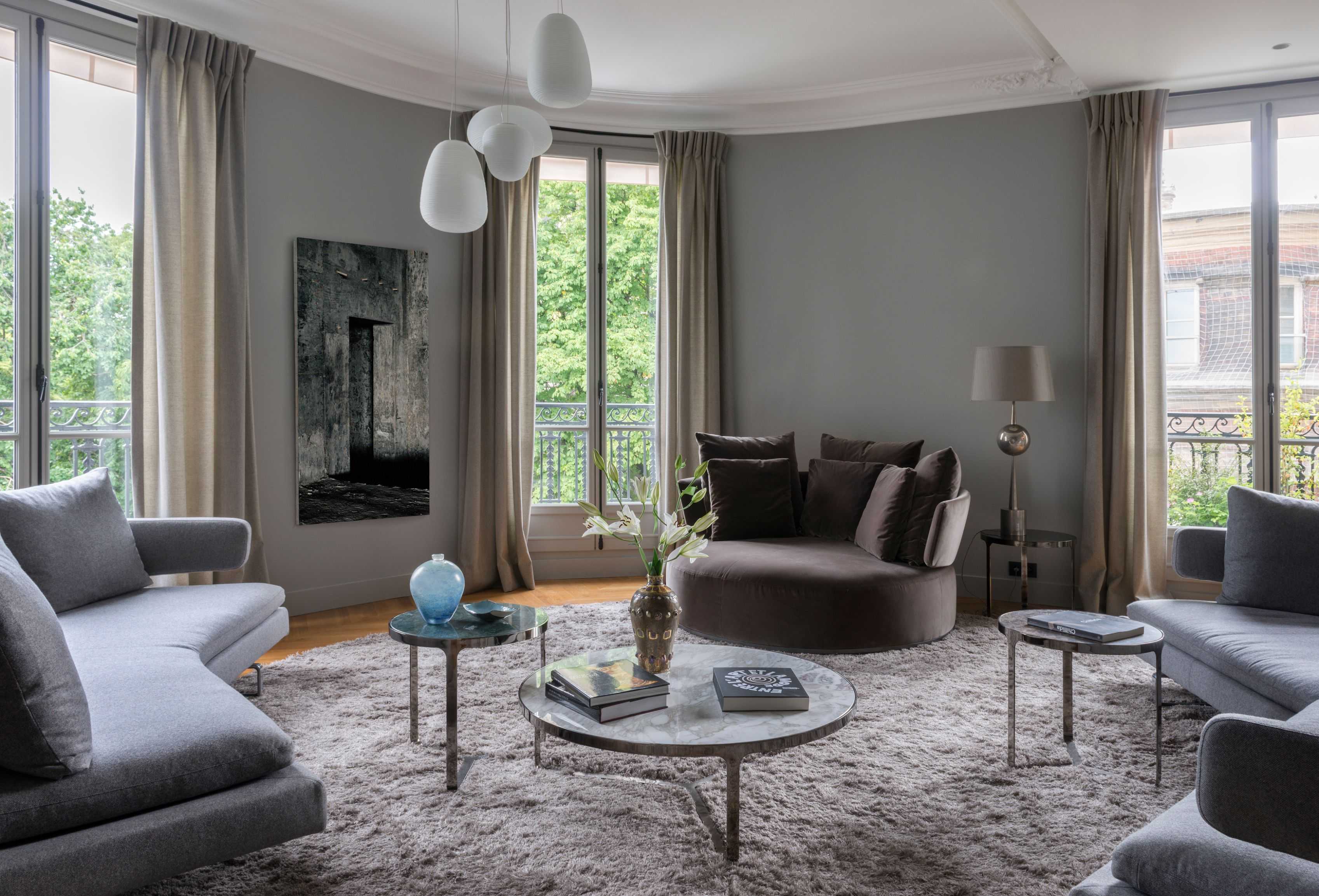 Transformation of a Haussmannian apartment by an interior designer