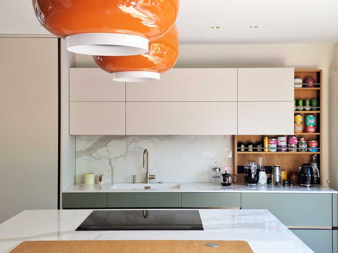 Plan de travail en céramique blanc brillant