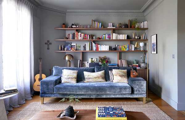 Interior decoration of a 1930s apartment