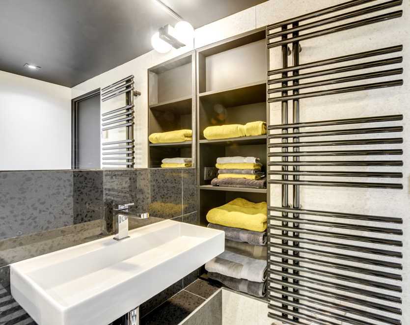 Rénovation d'une salle de bain avec un style contemporain