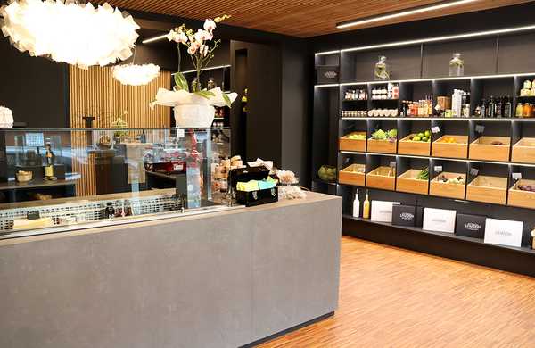 Aménagement d'une épicerie de luxe à Nantes