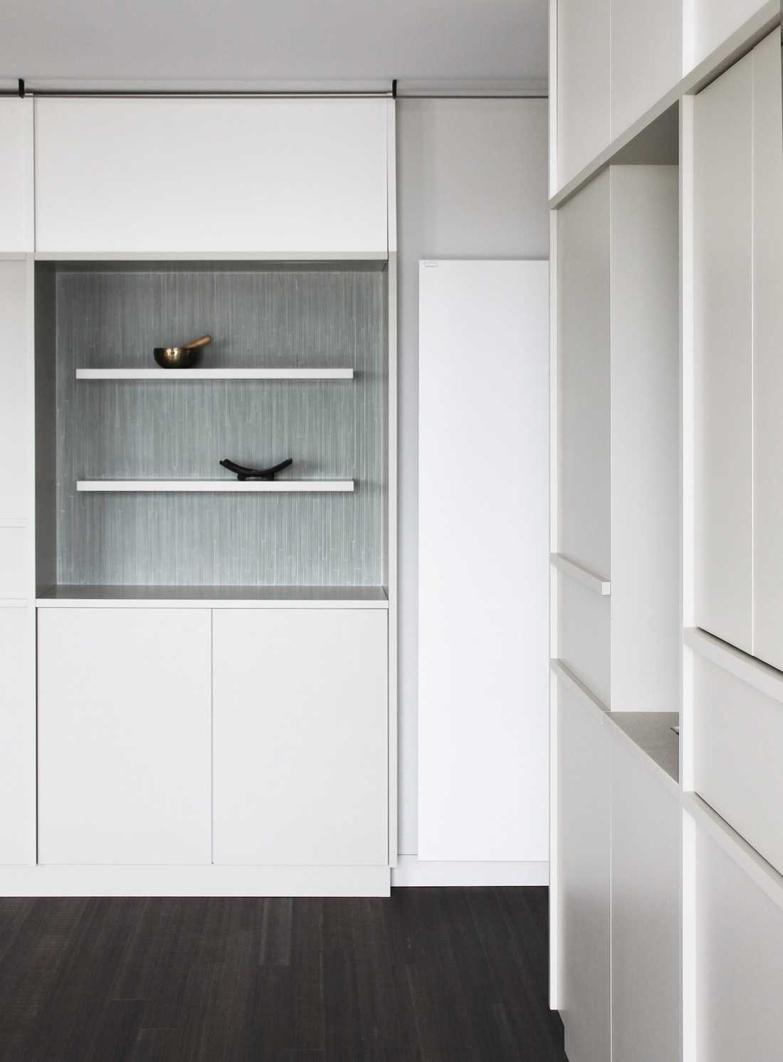 Rangements sur mesure conçus par un architecte d'intérieur