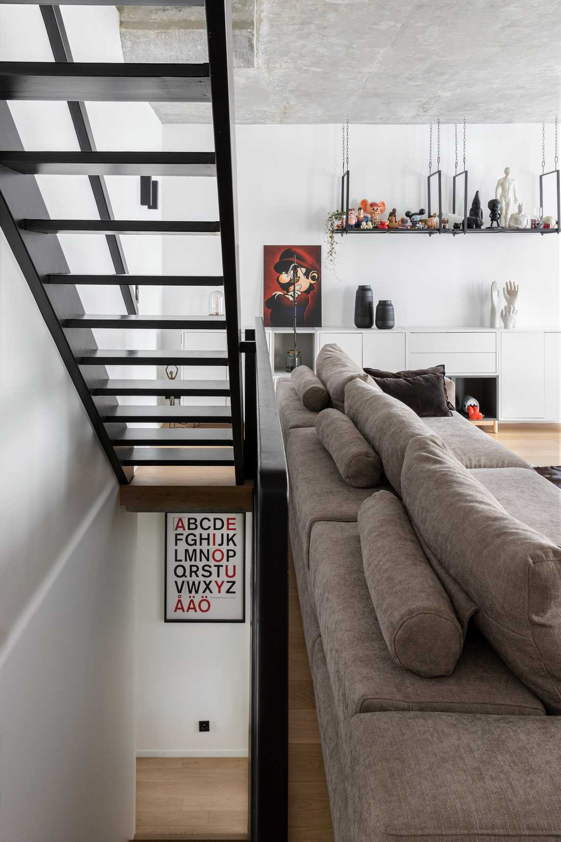 Escalier intérieur d'un triplex conçu par un architecte à Nantes