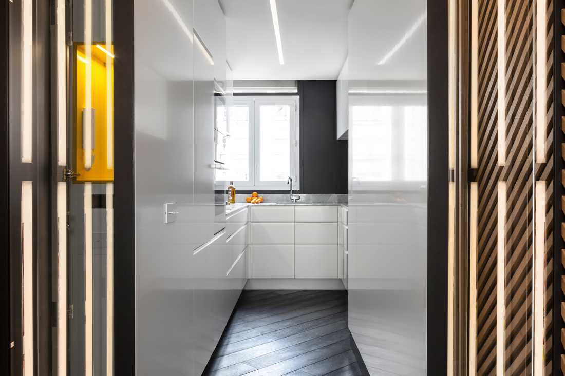 Rénovation de la cuisine de l'appartement par un architecte d'intérieur à Nantes