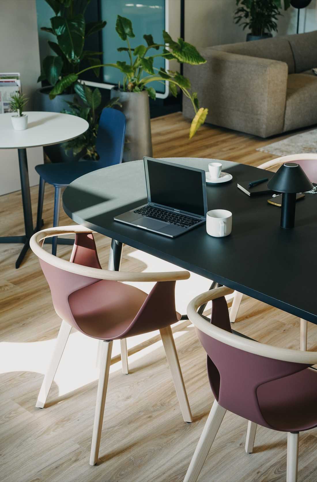 Espace de coworking à Nantes conçu par un architecte spécialiste de l'architecture tertiaire