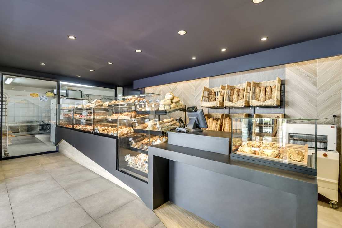 Présentoire d'une boulangerie réalisé sur mesure par un architecte d'intérieur à Nantes